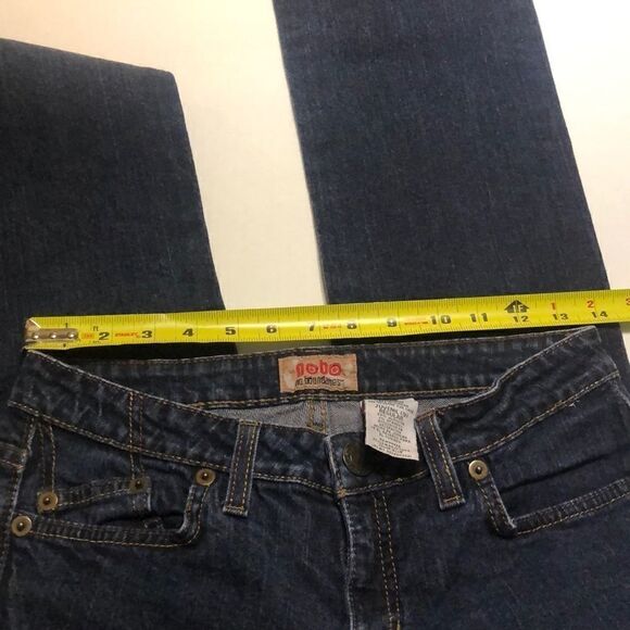 No Boundaries Jeans   - Picture 6 of 8